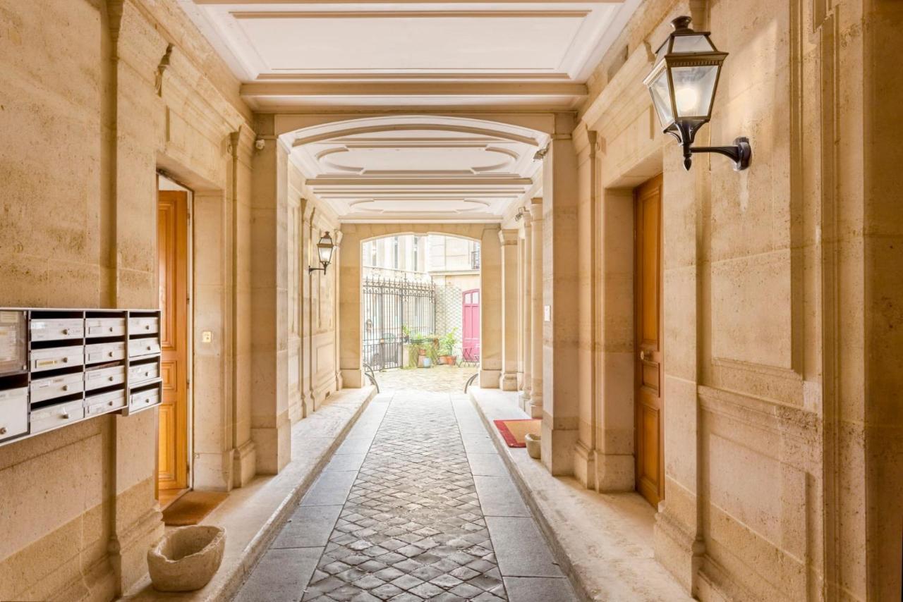 Cozy Apartment - Champs Elysees - Monceau Paris Eksteriør billede