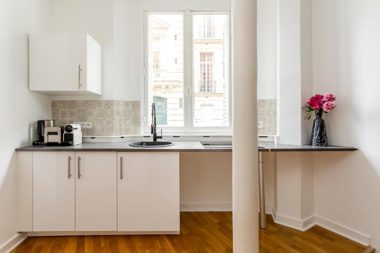Cozy Apartment - Champs Elysees - Monceau Paris Eksteriør billede