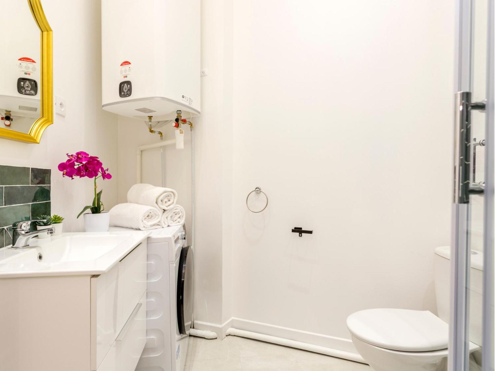 Cozy Apartment - Champs Elysees - Monceau Paris Eksteriør billede